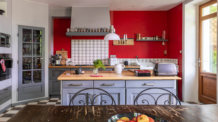 Ma-Cabane - Vente Maison Neuville-sur-Saône, 249 m²