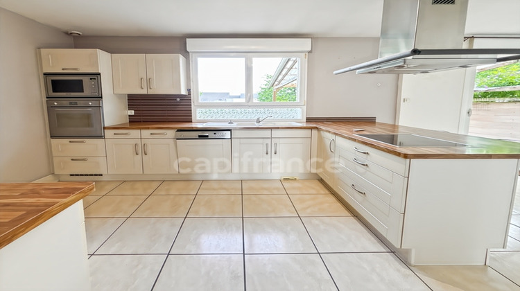 Ma-Cabane - Vente Maison NEUVILLE SUR SARTHE, 115 m²