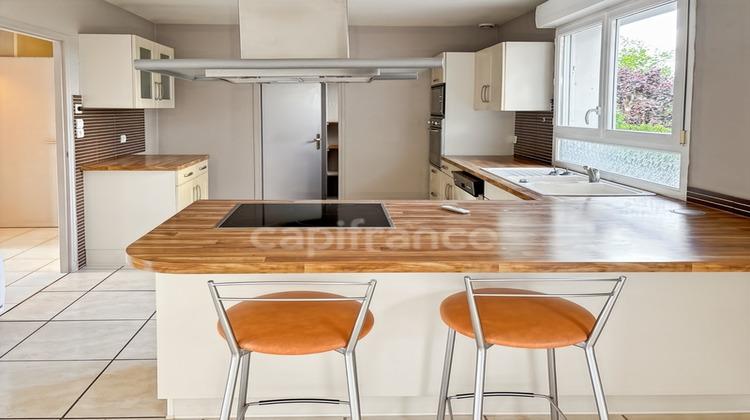 Ma-Cabane - Vente Maison NEUVILLE SUR SARTHE, 115 m²
