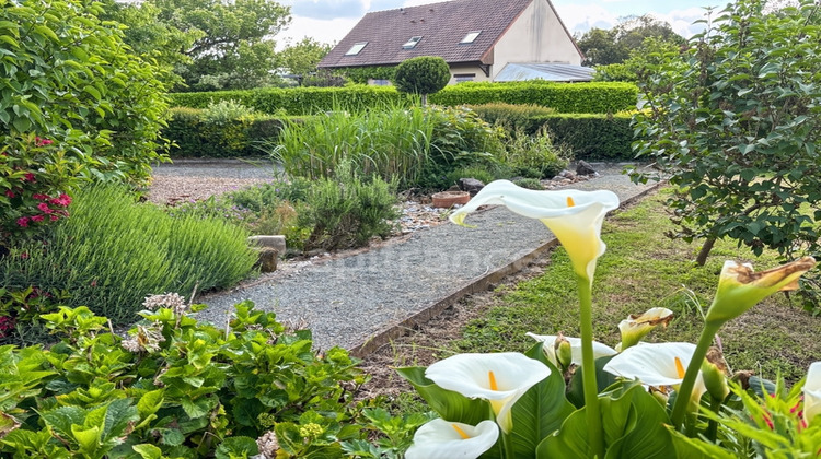 Ma-Cabane - Vente Maison NEUVILLE SUR SARTHE, 115 m²