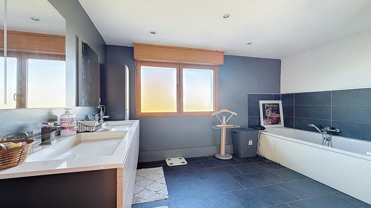 Ma-Cabane - Vente Maison Neuvireuil, 127 m²