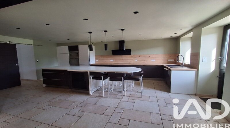 Ma-Cabane - Vente Maison Neuvy Bernay en Champagne, 195 m²