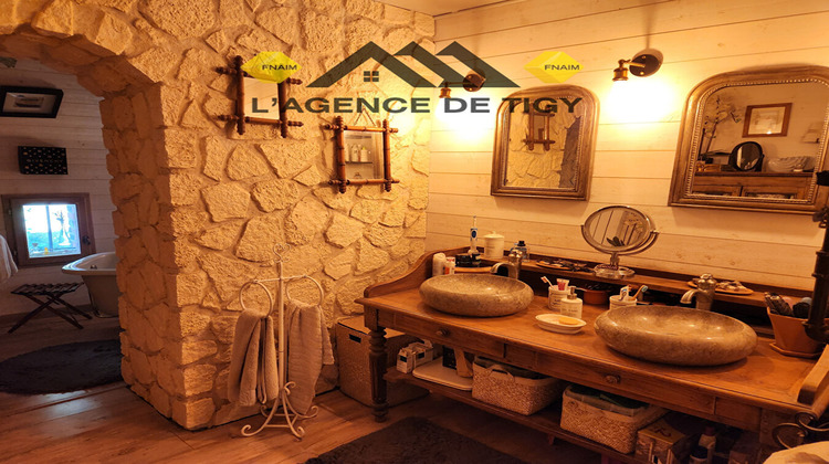 Ma-Cabane - Vente Maison NEUVY-EN-SULLIAS, 282 m²