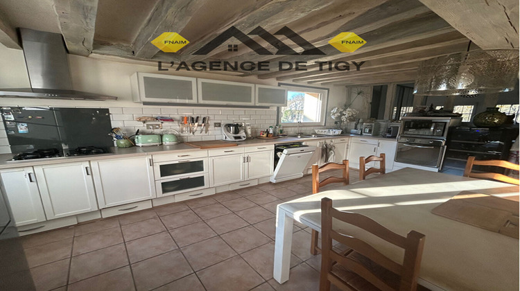 Ma-Cabane - Vente Maison NEUVY-EN-SULLIAS, 184 m²