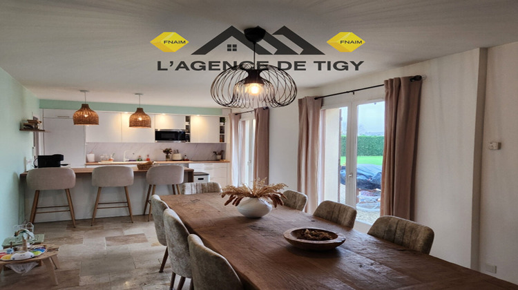 Ma-Cabane - Vente Maison NEUVY-EN-SULLIAS, 121 m²