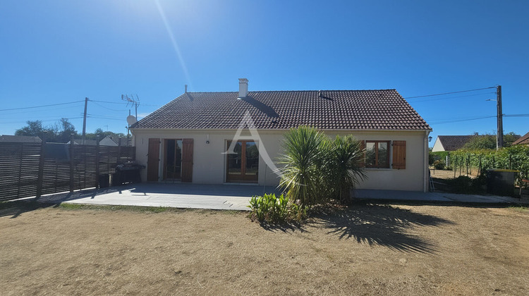 Ma-Cabane - Vente Maison NEUVY-EN-SULLIAS, 100 m²