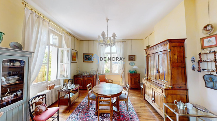 Ma-Cabane - Vente Maison NEUVY-LE-ROI, 250 m²