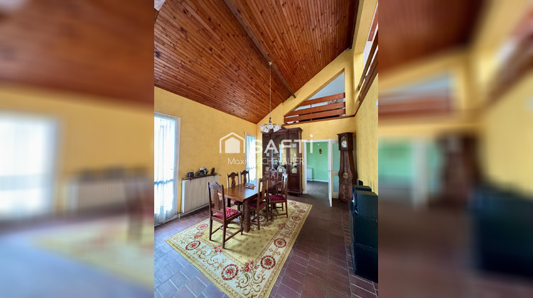 Ma-Cabane - Vente Maison Neuvy-Saint-Sepulchre, 250 m²