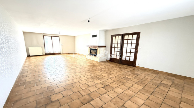 Ma-Cabane - Vente Maison Neuvy-Saint-Sépulchre, 100 m²