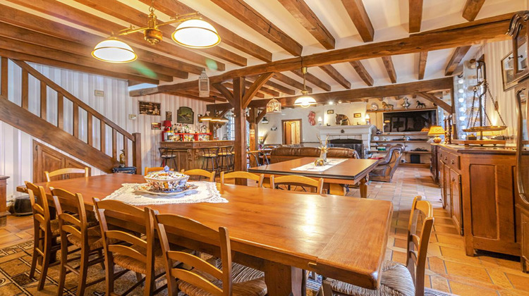 Ma-Cabane - Vente Maison NEUVY SUR BARANGEON, 210 m²