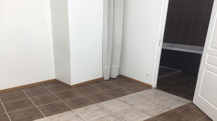 Ma-Cabane - Vente Maison NEVIAN, 90 m²