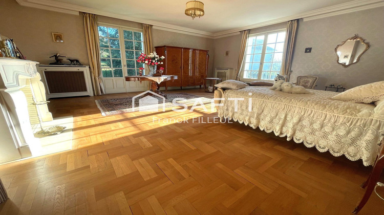 Ma-Cabane - Vente Maison Nexon, 400 m²