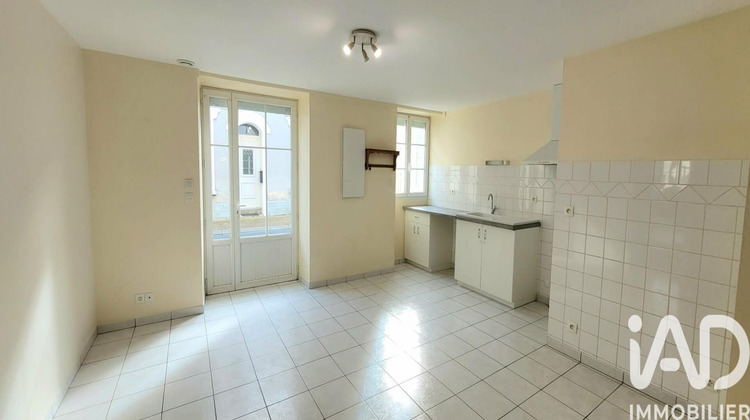Ma-Cabane - Vente Maison Nieuil-l'Espoir, 114 m²
