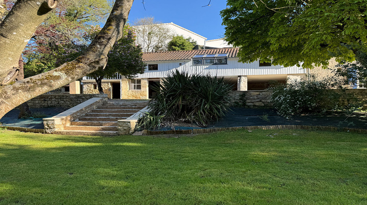 Ma-Cabane - Vente Maison NIEUIL-L'ESPOIR, 166 m²