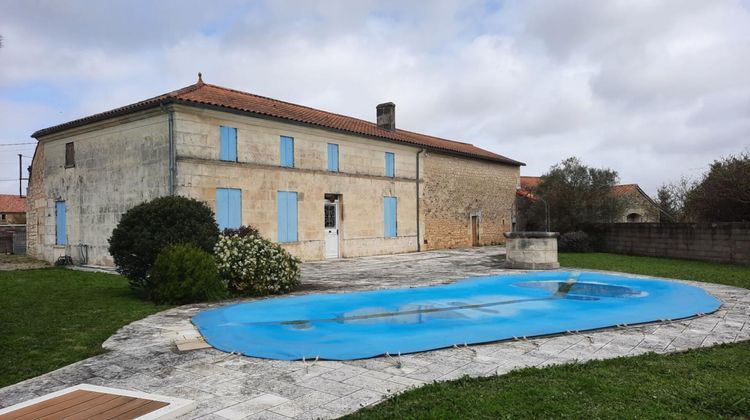 Ma-Cabane - Vente Maison NIEUL LE VIROUIL, 210 m²