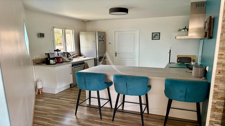 Ma-Cabane - Vente Maison NIEUL-LES-SAINTES, 115 m²