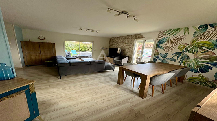 Ma-Cabane - Vente Maison NIEUL-LES-SAINTES, 115 m²