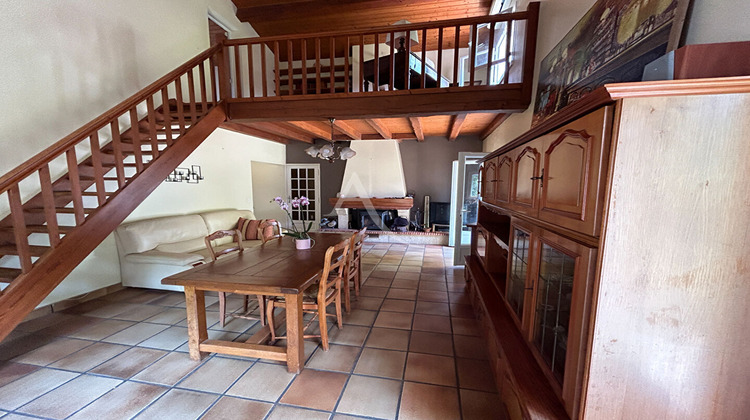 Ma-Cabane - Vente Maison NIEUL-LES-SAINTES, 109 m²