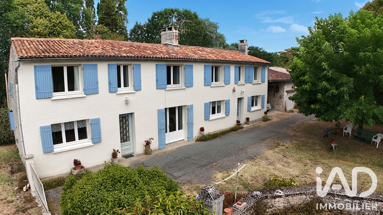 Ma-Cabane - Vente Maison Nieul-Lès-Saintes, 245 m²