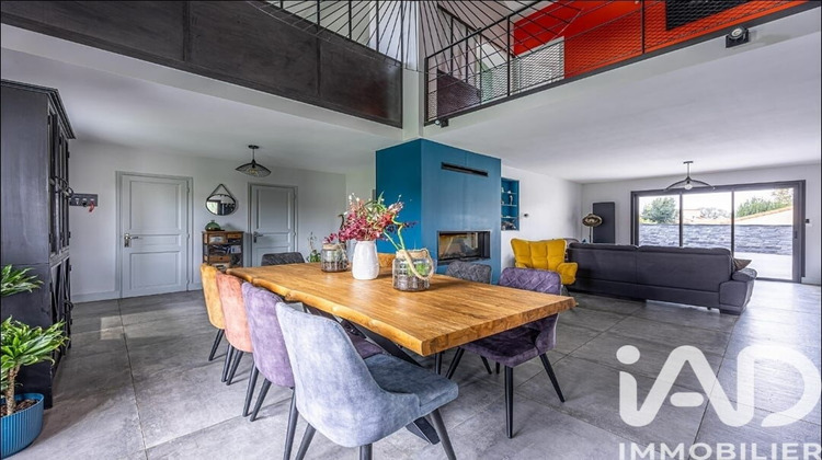 Ma-Cabane - Vente Maison Nieul-sur-Mer, 207 m²