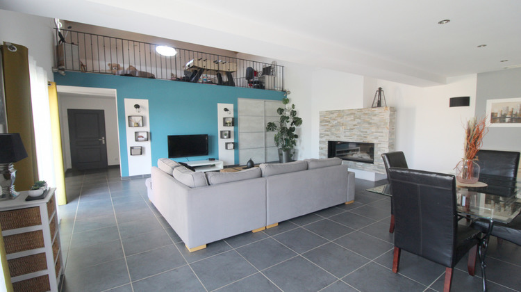 Ma-Cabane - Vente Maison Nîmes, 180 m²