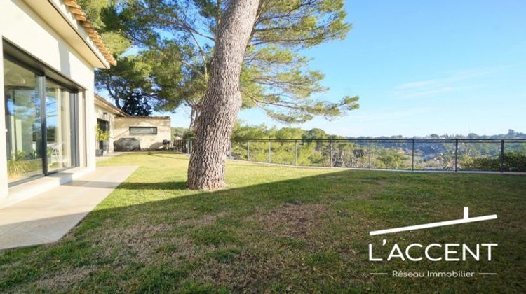 Ma-Cabane - Vente Maison Nîmes, 180 m²