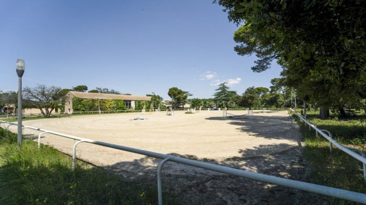 Ma-Cabane - Vente Maison Nîmes, 1800 m²