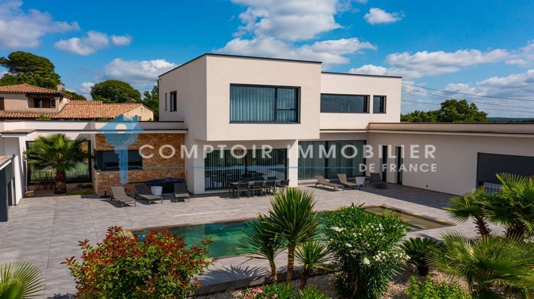 Ma-Cabane - Vente Maison Nîmes, 303 m²