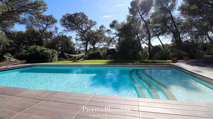 Ma-Cabane - Vente Maison NIMES, 197 m²