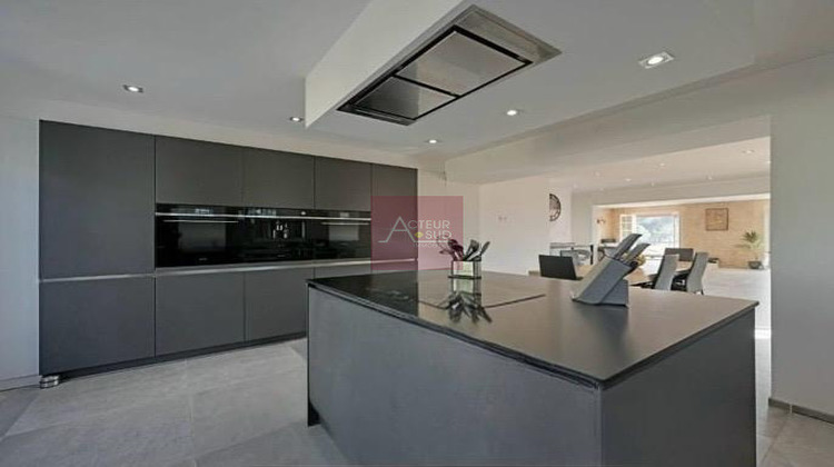 Ma-Cabane - Vente Maison Nîmes, 390 m²