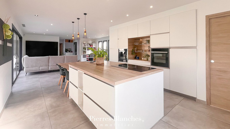 Ma-Cabane - Vente Maison NIMES, 198 m²