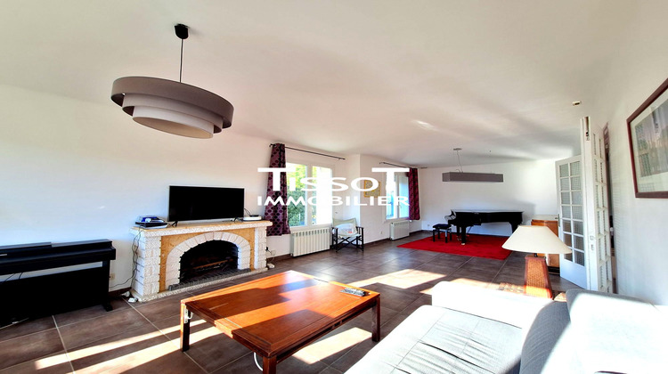 Ma-Cabane - Vente Maison Nîmes, 199 m²