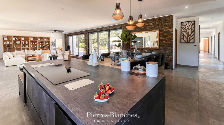 Ma-Cabane - Vente Maison NIMES, 320 m²