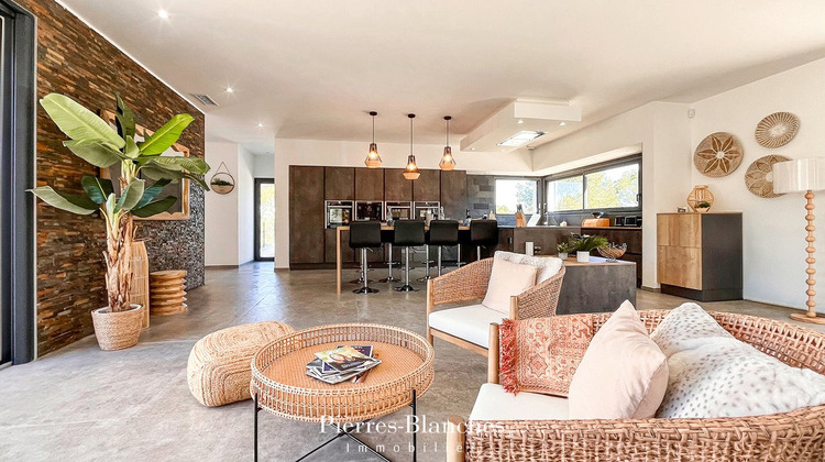 Ma-Cabane - Vente Maison NIMES, 320 m²