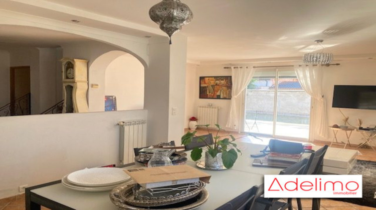 Ma-Cabane - Vente Maison Nîmes, 142 m²