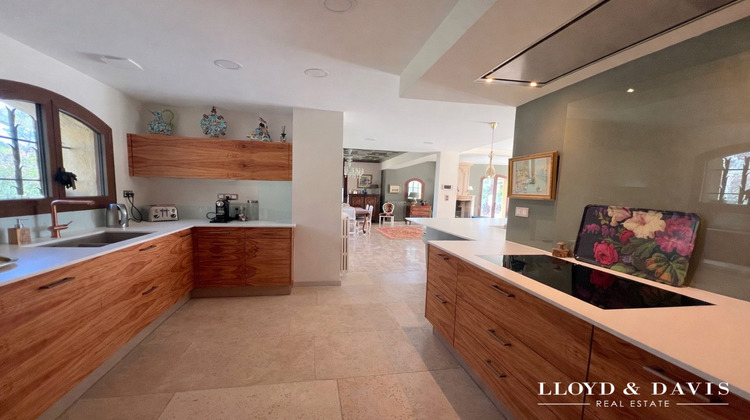 Ma-Cabane - Vente Maison Nîmes, 275 m²