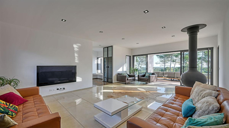 Ma-Cabane - Vente Maison NIMES, 400 m²