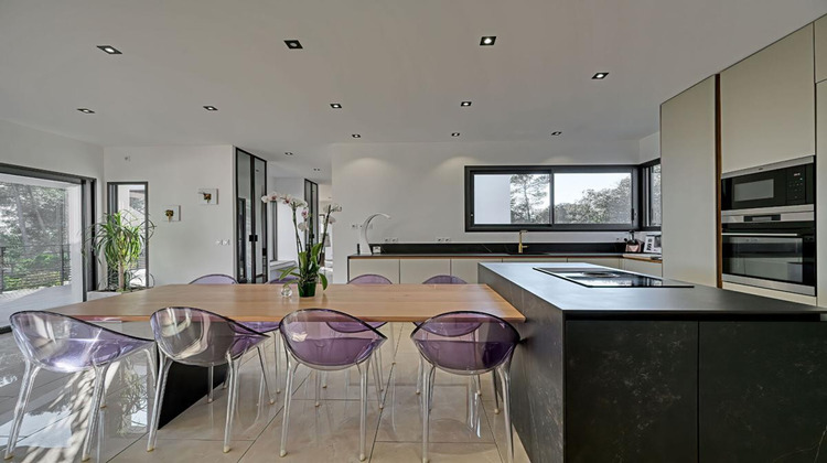 Ma-Cabane - Vente Maison NIMES, 400 m²