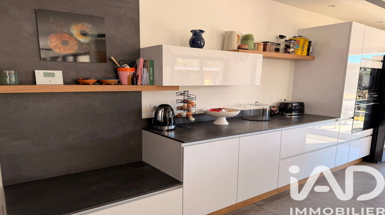 Ma-Cabane - Vente Maison Nîmes, 230 m²