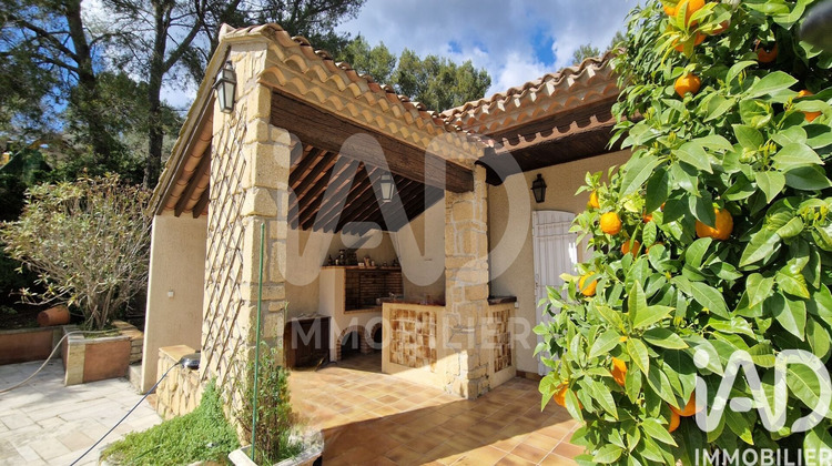 Ma-Cabane - Vente Maison Nîmes, 195 m²
