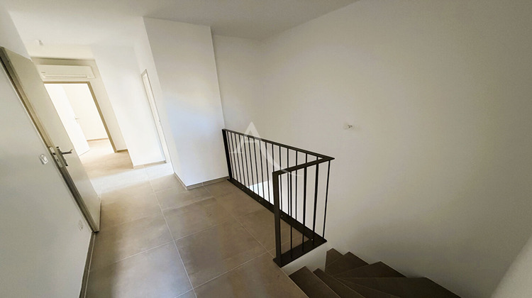 Ma-Cabane - Vente Maison NIMES, 92 m²