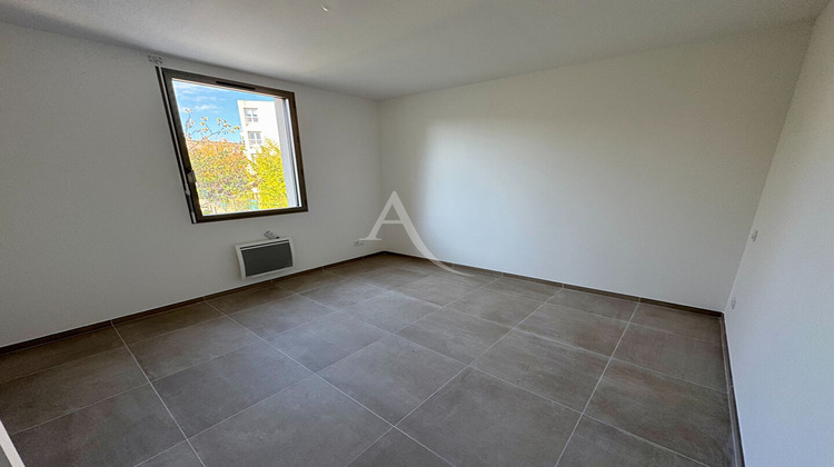 Ma-Cabane - Vente Maison NIMES, 104 m²