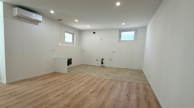 Ma-Cabane - Vente Maison NIMES, 90 m²