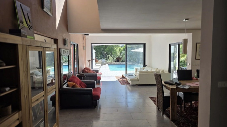 Ma-Cabane - Vente Maison Nîmes, 287 m²