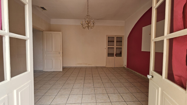 Ma-Cabane - Vente Maison Nîmes, 210 m²