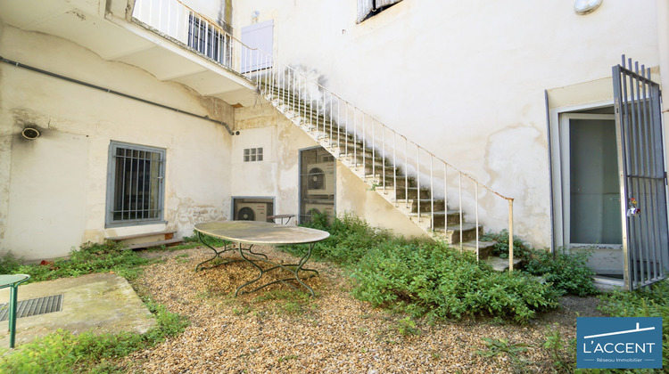 Ma-Cabane - Vente Maison Nîmes, 205 m²
