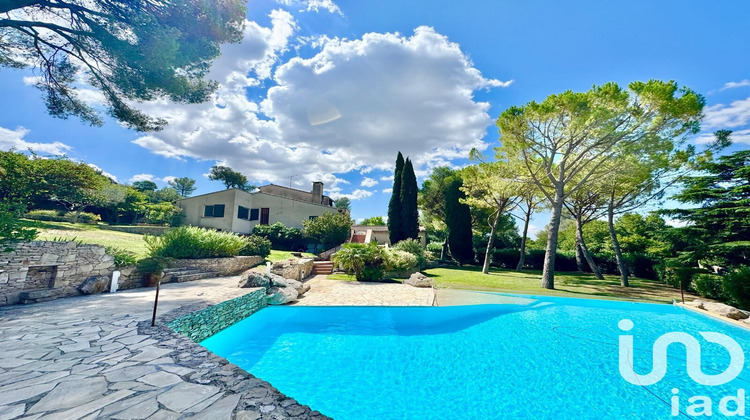 Ma-Cabane - Vente Maison Nîmes, 261 m²