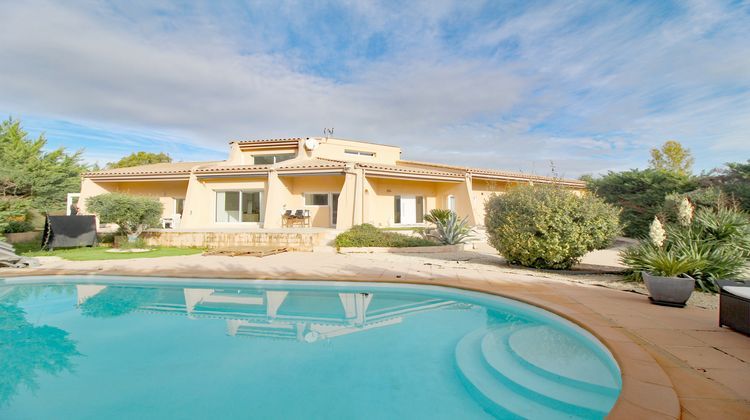 Ma-Cabane - Vente Maison Nîmes, 315 m²