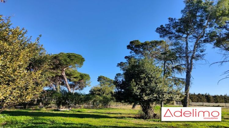 Ma-Cabane - Vente Maison Nîmes, 1582 m²