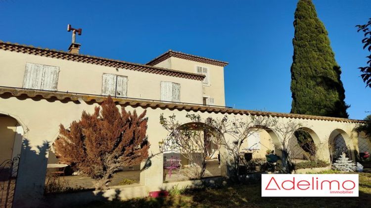 Ma-Cabane - Vente Maison Nîmes, 1582 m²